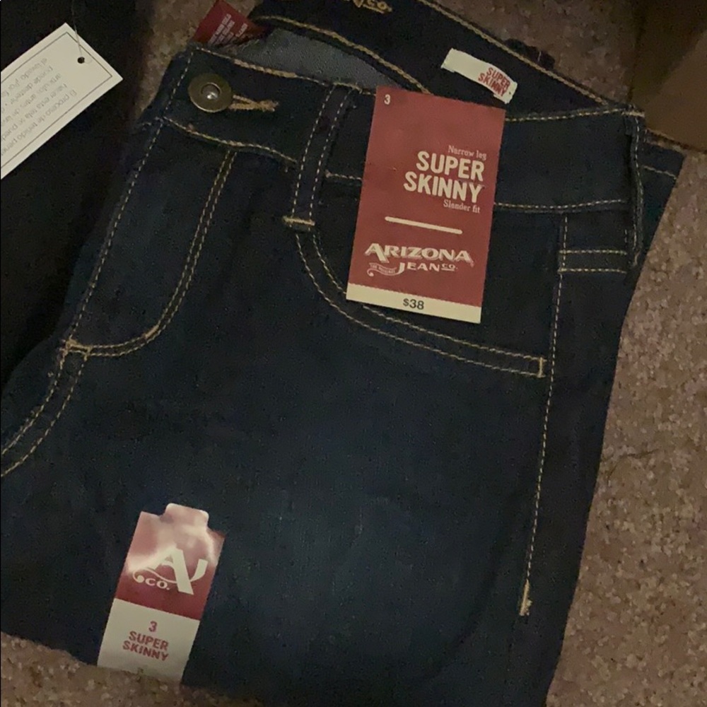 Natoow leg super Skinny Arizona Jeans size 3